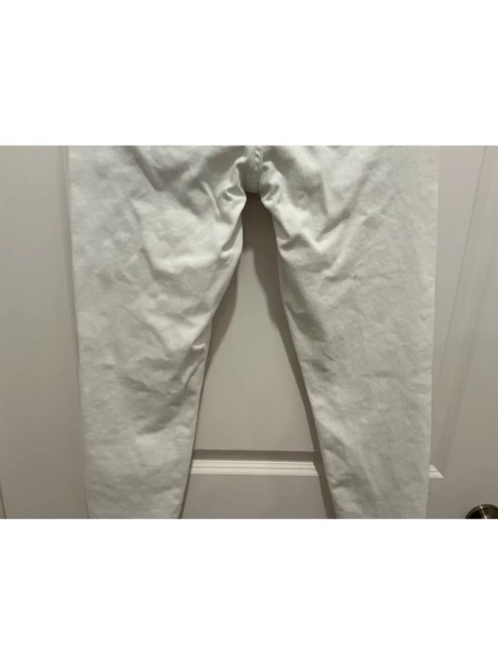 J. Crew White Jean Size 30 Women’s White 9” Mid-Rise Skinny Fit - Picture 6 of 11